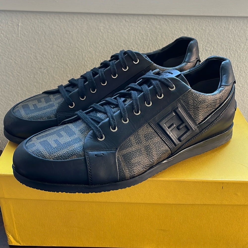 FENDI men's fabric+calf sneakers size 11.5✨